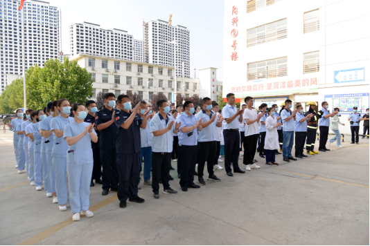 菏澤市立醫(yī)院舉行“2023年度消防及防汛應(yīng)急演練活動(dòng)”